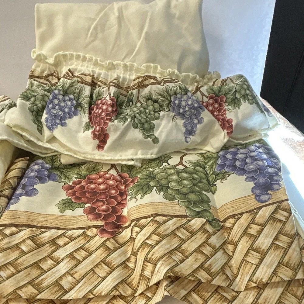N/A grape basket